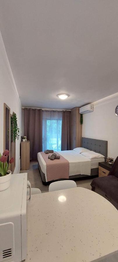 Stay With Oleg C17 Paralimni Exterior foto